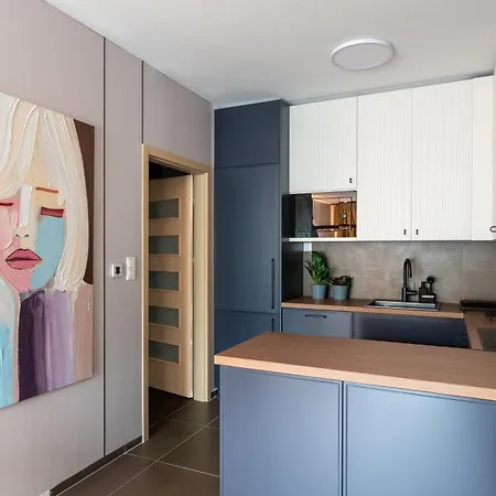 Mistral Zero Six Apartment
